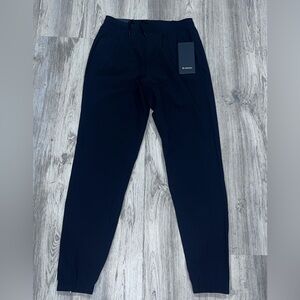 (NEW) Lululemon Athletica Men's Black Joggers